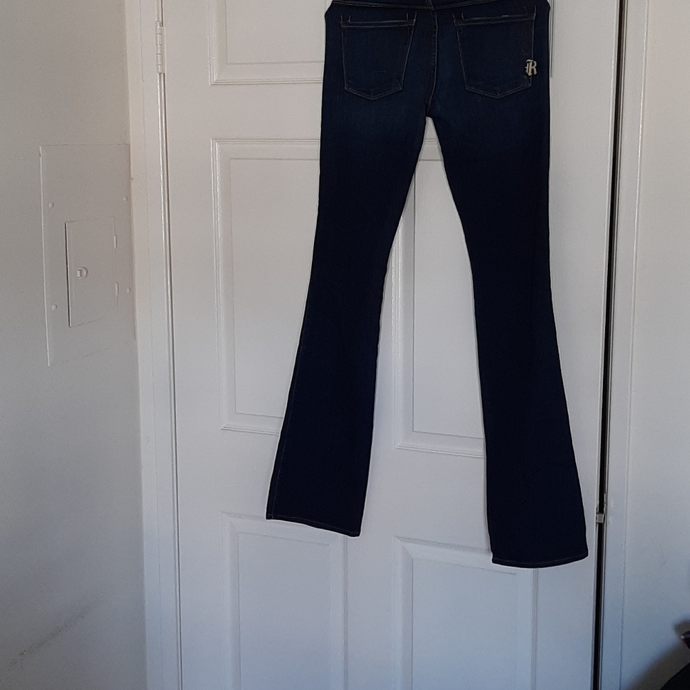 Jeans - Picture 2 of 4